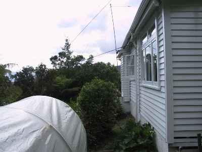 pye003.jpg - Shadehouse and front of house facing Wyndham Road First window in picture is where Elsa and Jan Pye used to sleep.