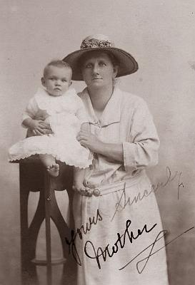 39-Picture-129.jpg - Teresa Agnes PYE nee THORPE, 4339 unsure baby?

