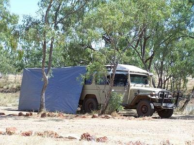 CamperssetupatWaterhole.jpg