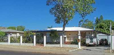 HouseonThompsonRd.jpg