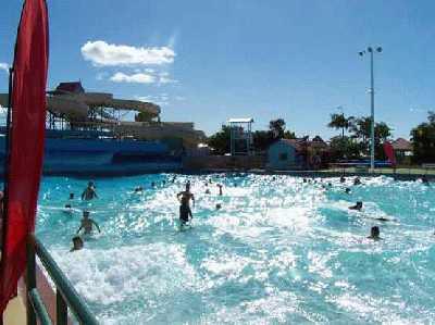 Wave-pool.jpg